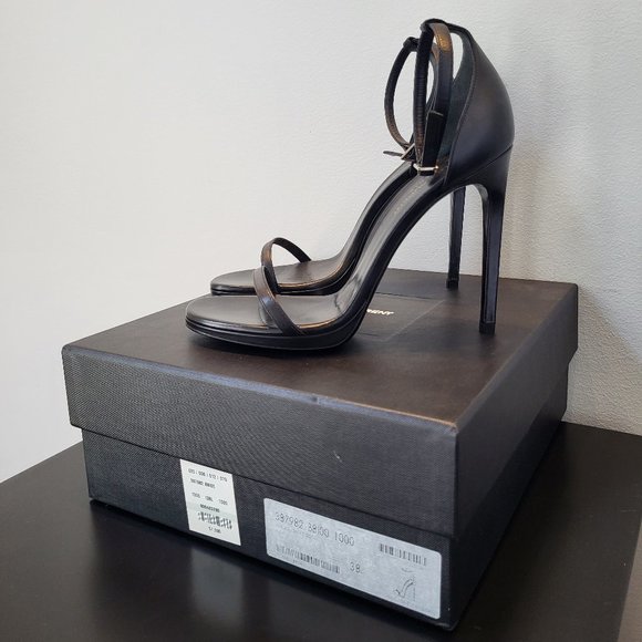 Yves Saint Laurent "Jane 105" black leather sandals - Picture 4 of 8